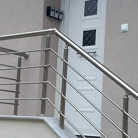 Elenis House Lägenhet Néa Péramos