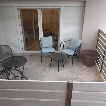 Elenis House Διαμέρισμα Néa Péramos