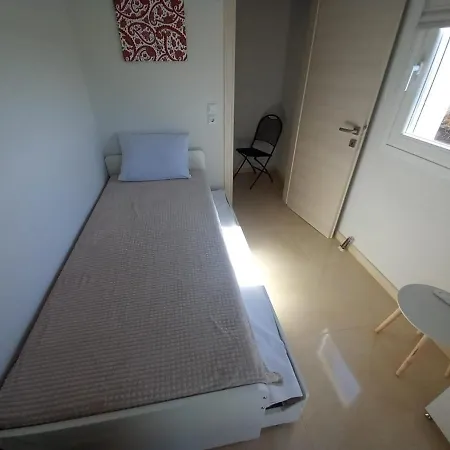 Διαμέρισμα Elenis House Néa Péramos