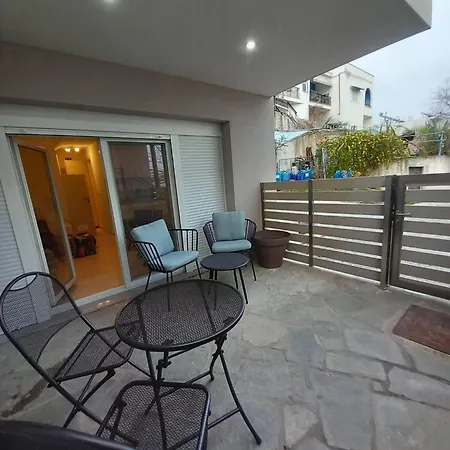 Διαμέρισμα Elenis House Néa Péramos